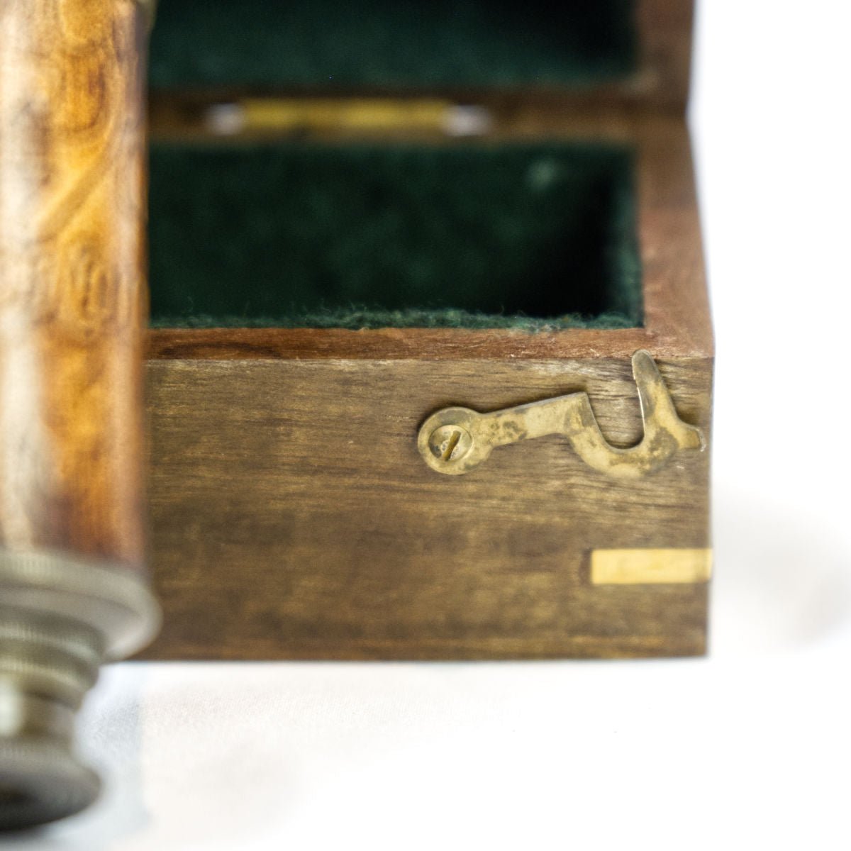 Embossed Leather 4 Draw - Spyglass - 2 - Vintage World Australia - 9