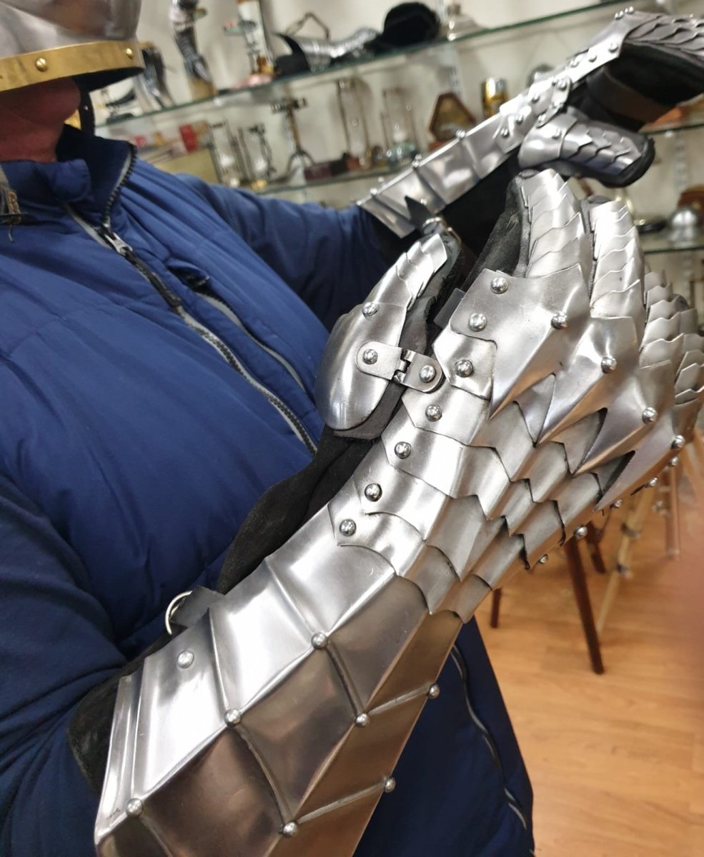 Medieval Gauntlets Gloves Armor - Fully Wearable - Vintage World Australia - 5