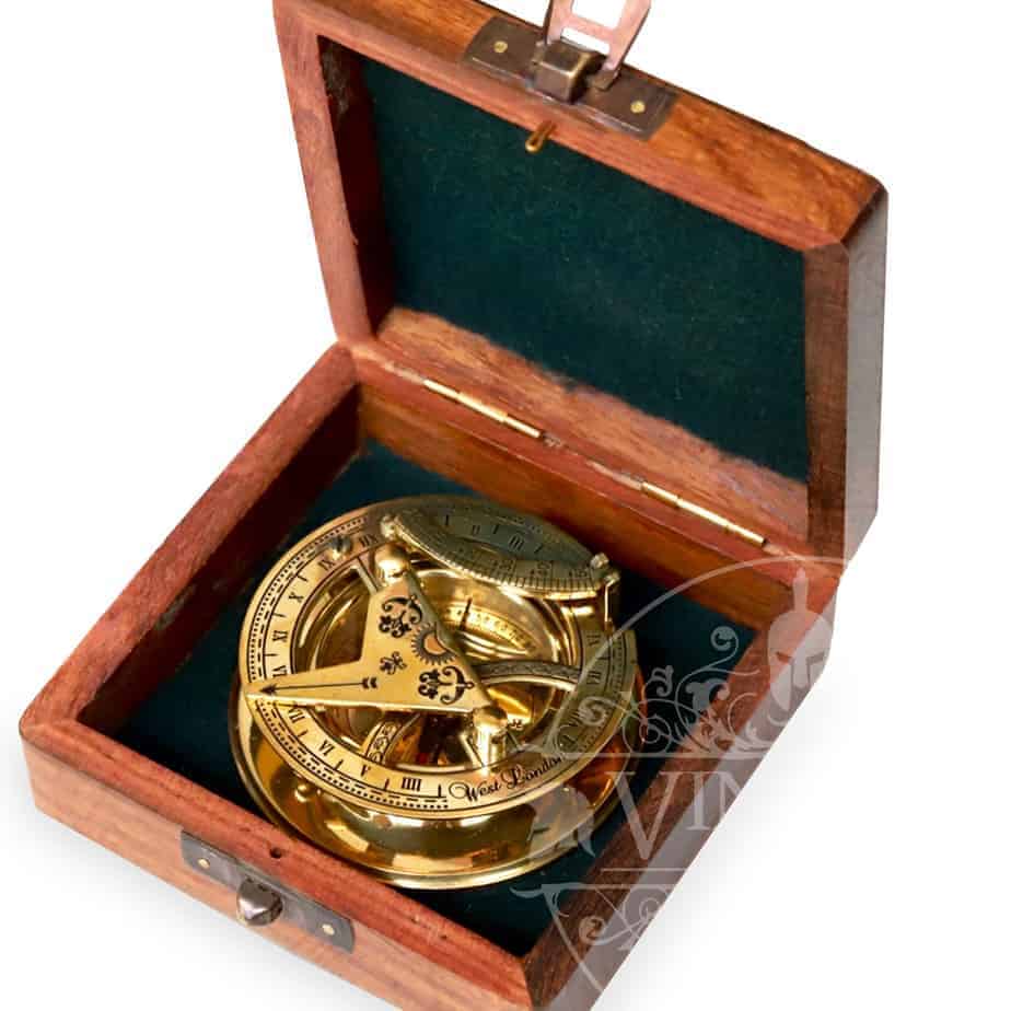 Antique brass compass, sundial and wooden box – Long Island Trader Australia